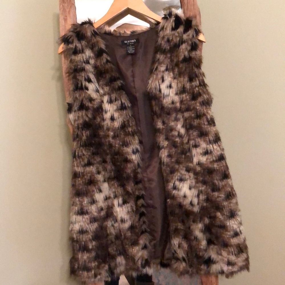 Fabulous faux fur vest!
